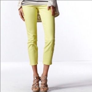 Cabi Cropped yellow jeans size 6, style 760